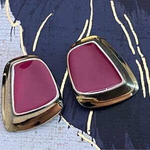 Vintage 80s Chunky Oversized Heavy Gold and Pink Enamel Clip Earrings A2